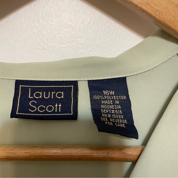 Laura Scott Sage Green Cottagecore Short Sleeve Blouse Large - Picture 2 of 4